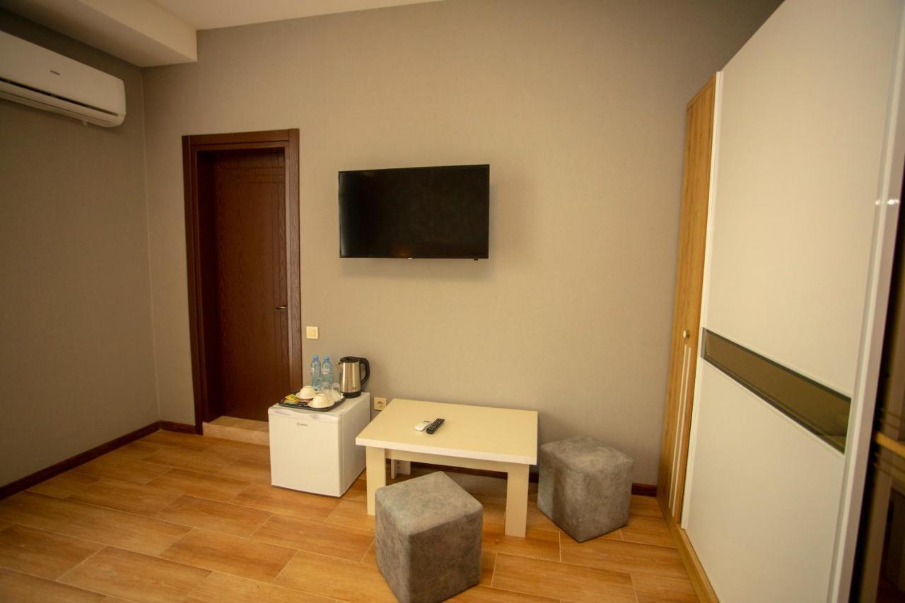 Pollux Batumi Exterior foto
